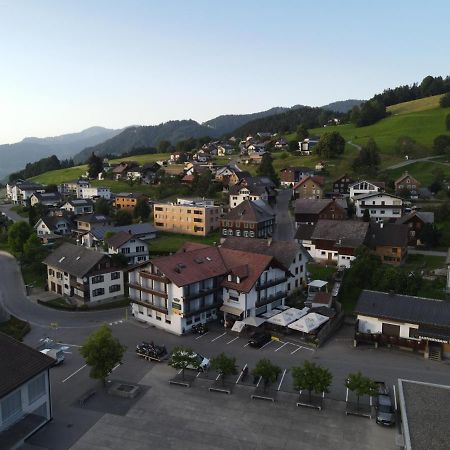 Gasthaus Krone Ubersaxen Exterior foto